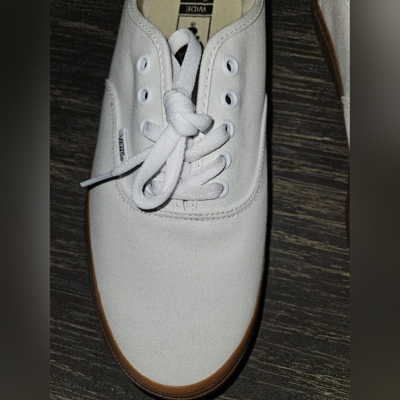 Vans Authentic Vintage White / Gum Sole. Low top Skate vans, Size 12 WIDE CUSTOM - Picture 3 of 6